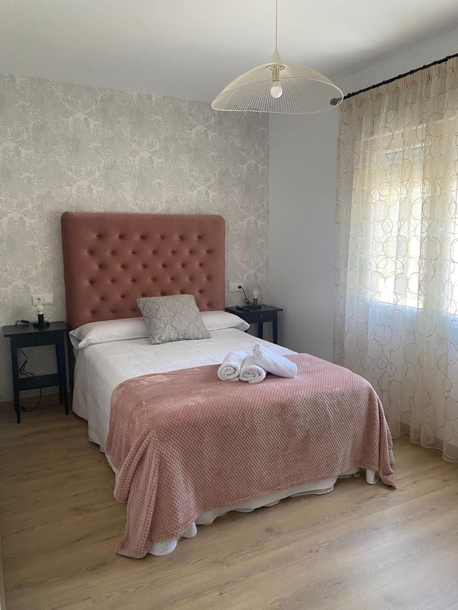 Апартаменты Alcala Luxury Piso Completo De 80M Алькала-де-Энарес Экстерьер фото