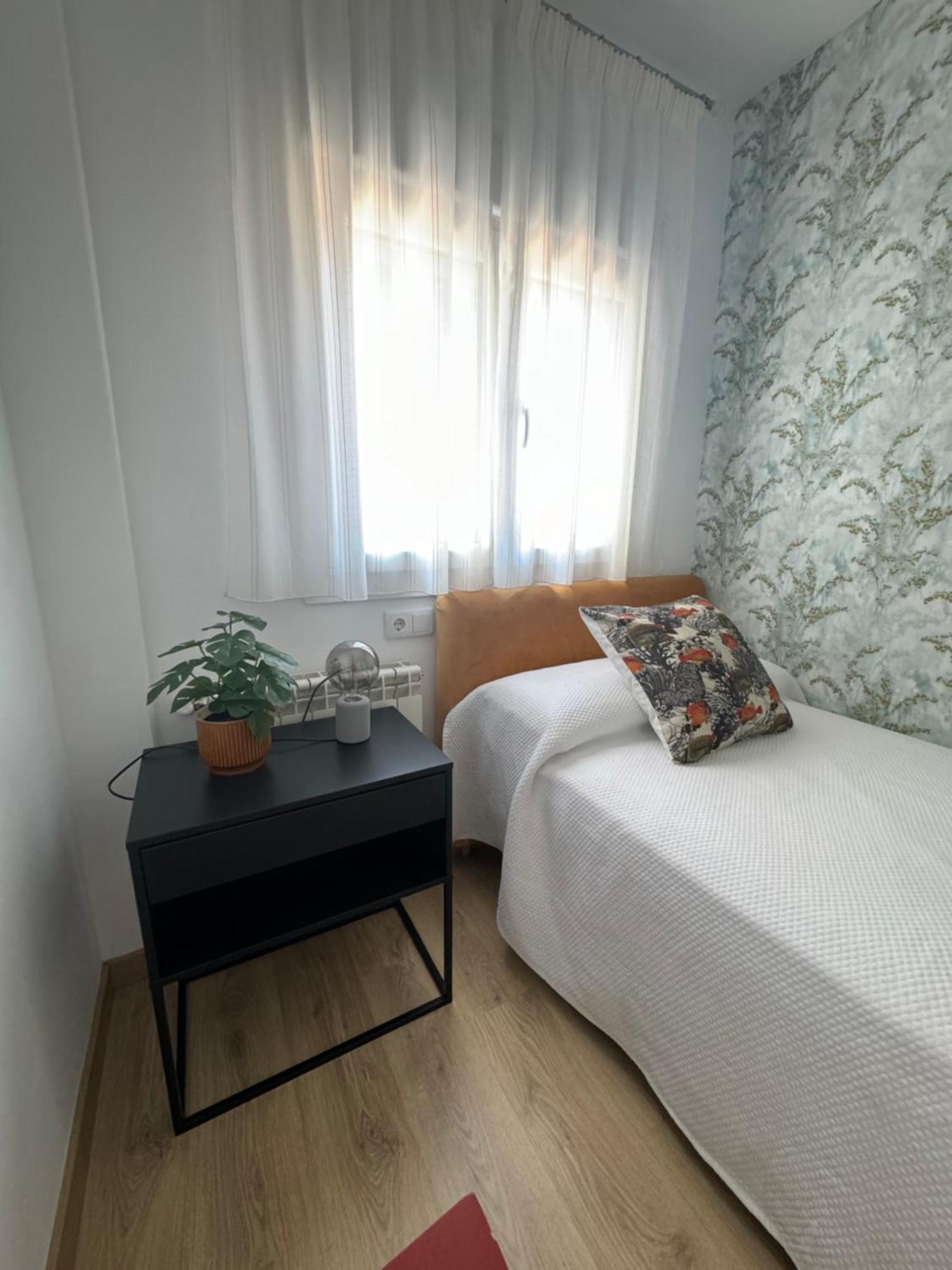 Апартаменты Alcala Luxury Piso Completo De 80M Алькала-де-Энарес Экстерьер фото