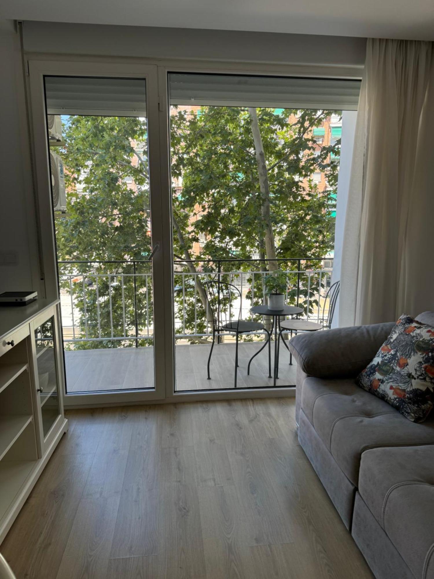 Апартаменты Alcala Luxury Piso Completo De 80M Алькала-де-Энарес Экстерьер фото