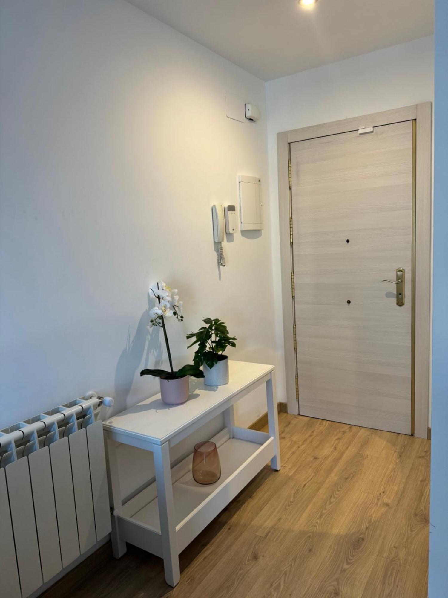 Апартаменты Alcala Luxury Piso Completo De 80M Алькала-де-Энарес Экстерьер фото