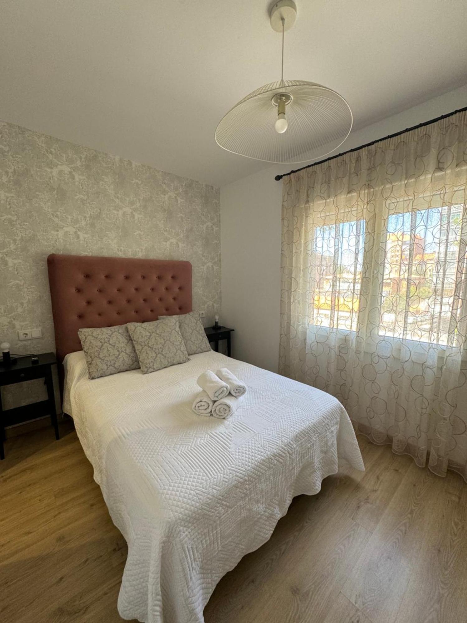 Апартаменты Alcala Luxury Piso Completo De 80M Алькала-де-Энарес Экстерьер фото